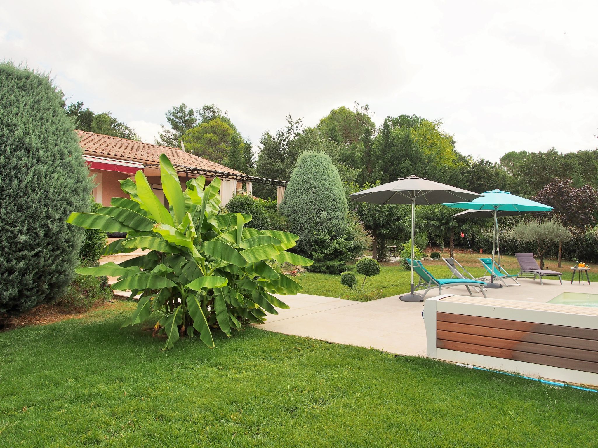 Urlaub im Süden zwischen Meer und Bergen-Binnen