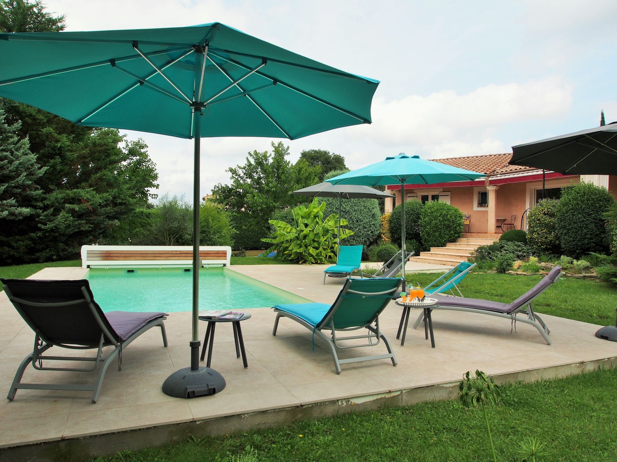 Urlaub im Süden zwischen Meer und Bergen-Binnen