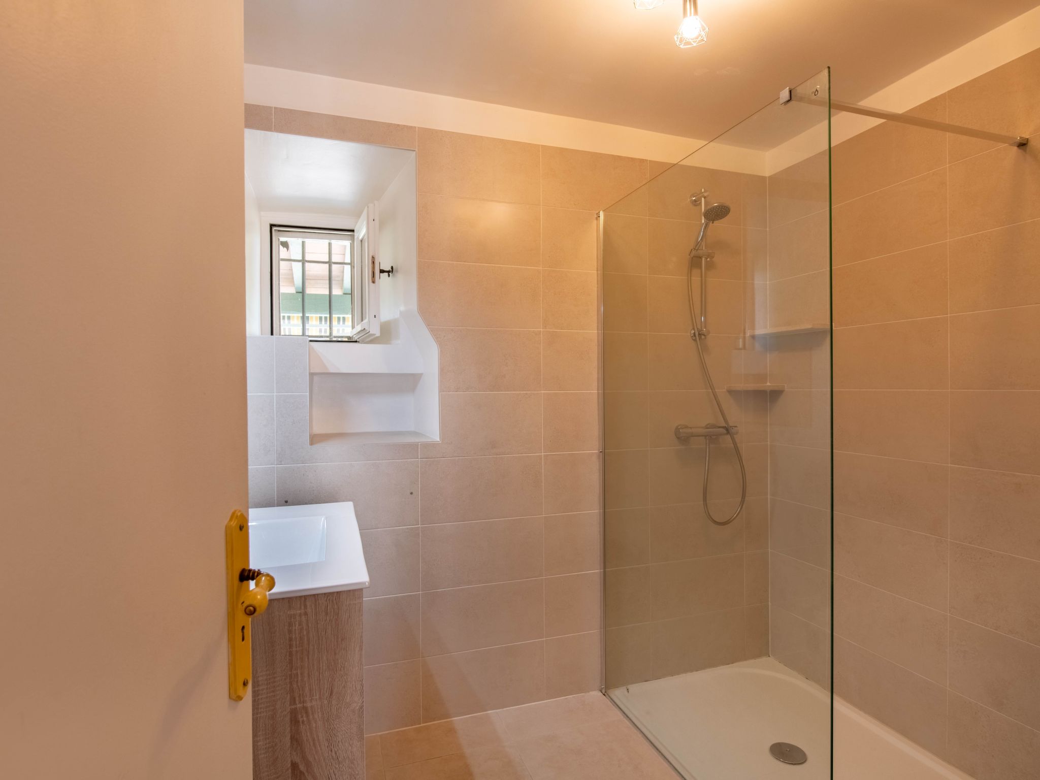 Maison Mas Magot – Salle de bains, photo 24 sur 44