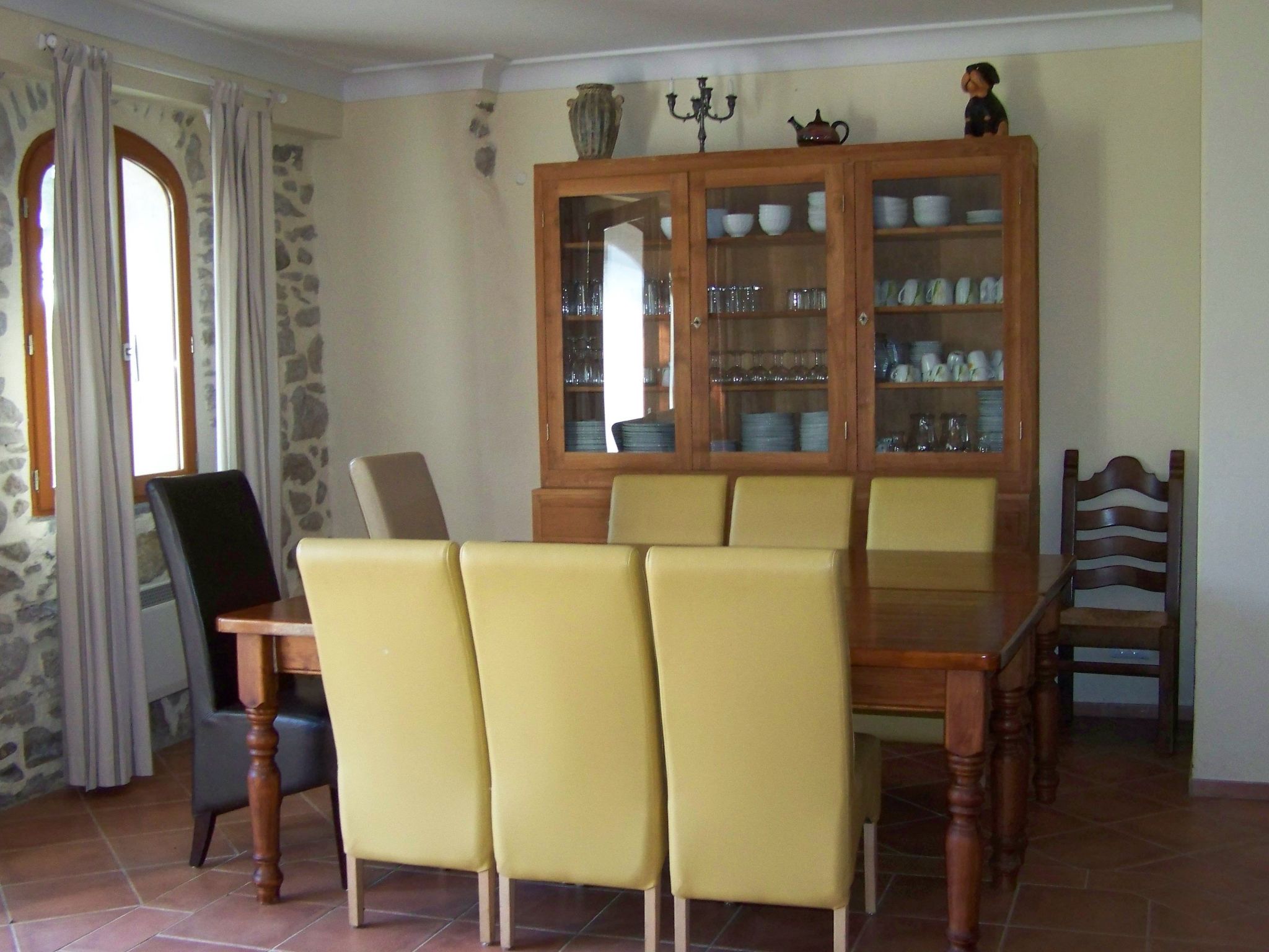 Sehr großes Ferienhaus inmitten der Natur-Binnen