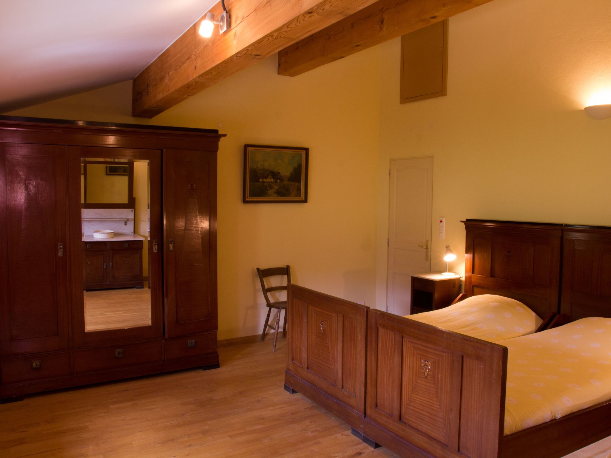 Sehr großes Ferienhaus inmitten der Natur-Binnen