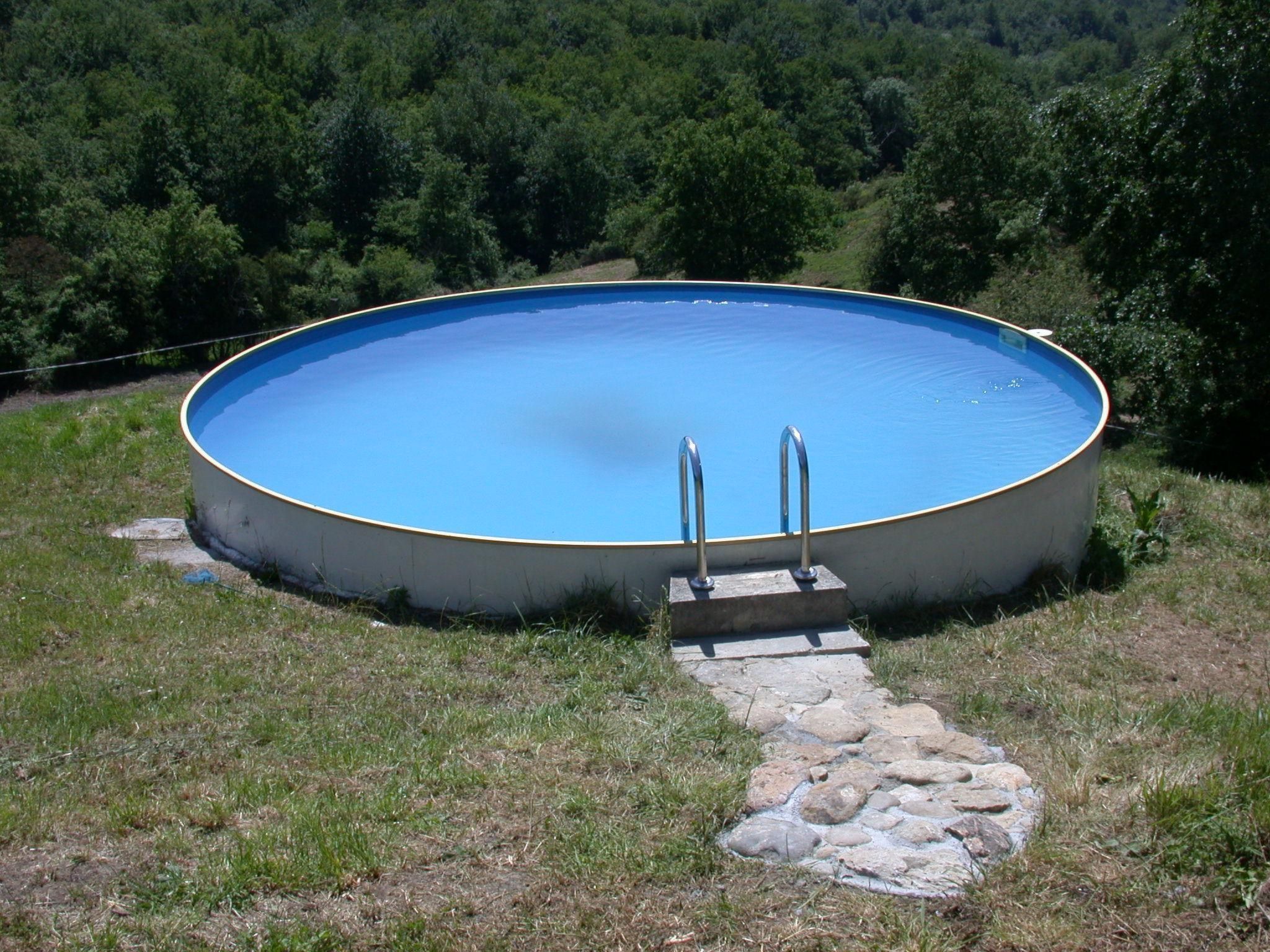 Sehr großes Ferienhaus inmitten der Natur