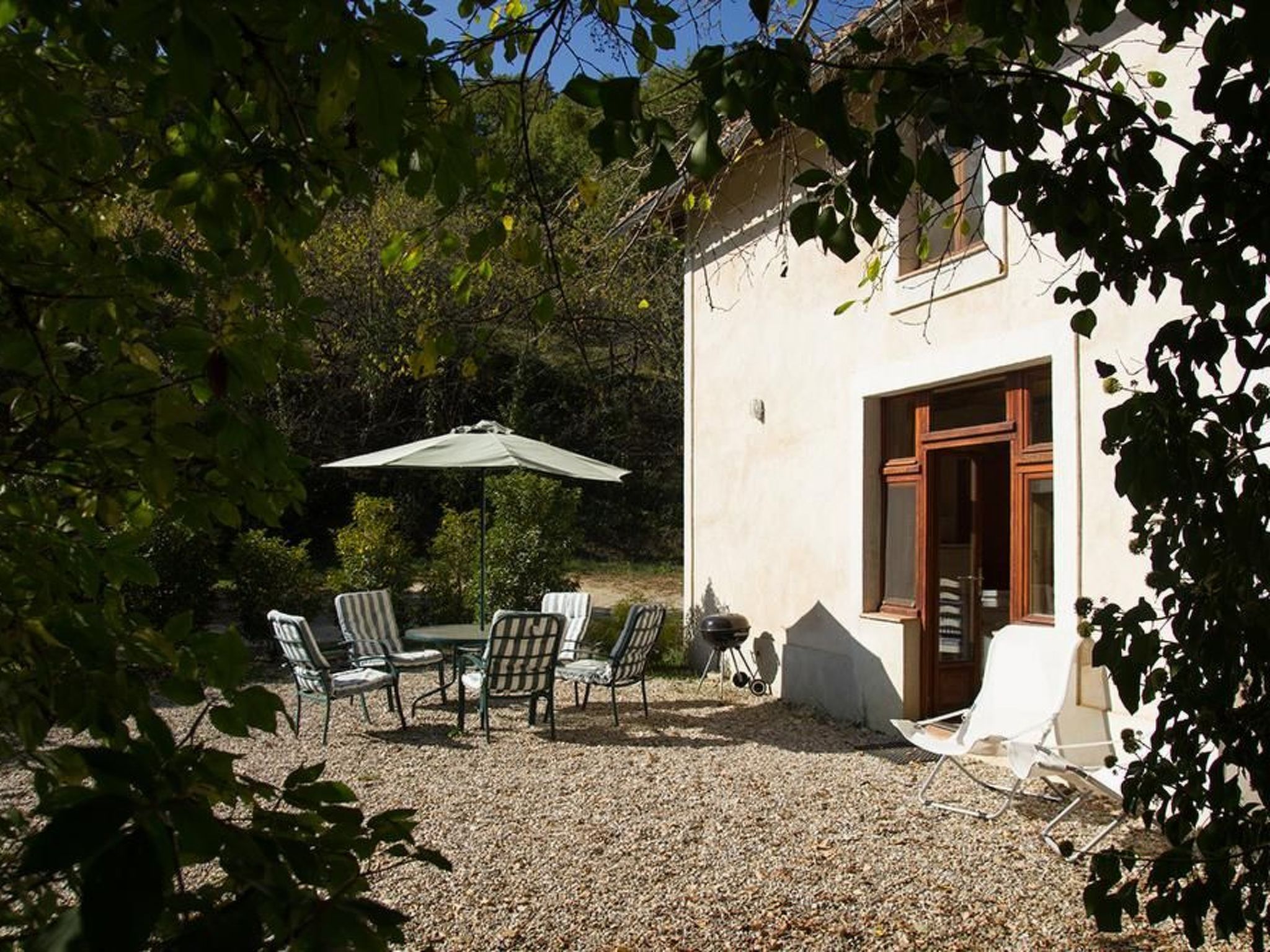 Ruhig gelegenes Ferienhaus, ideal für Bergsport-Binnen