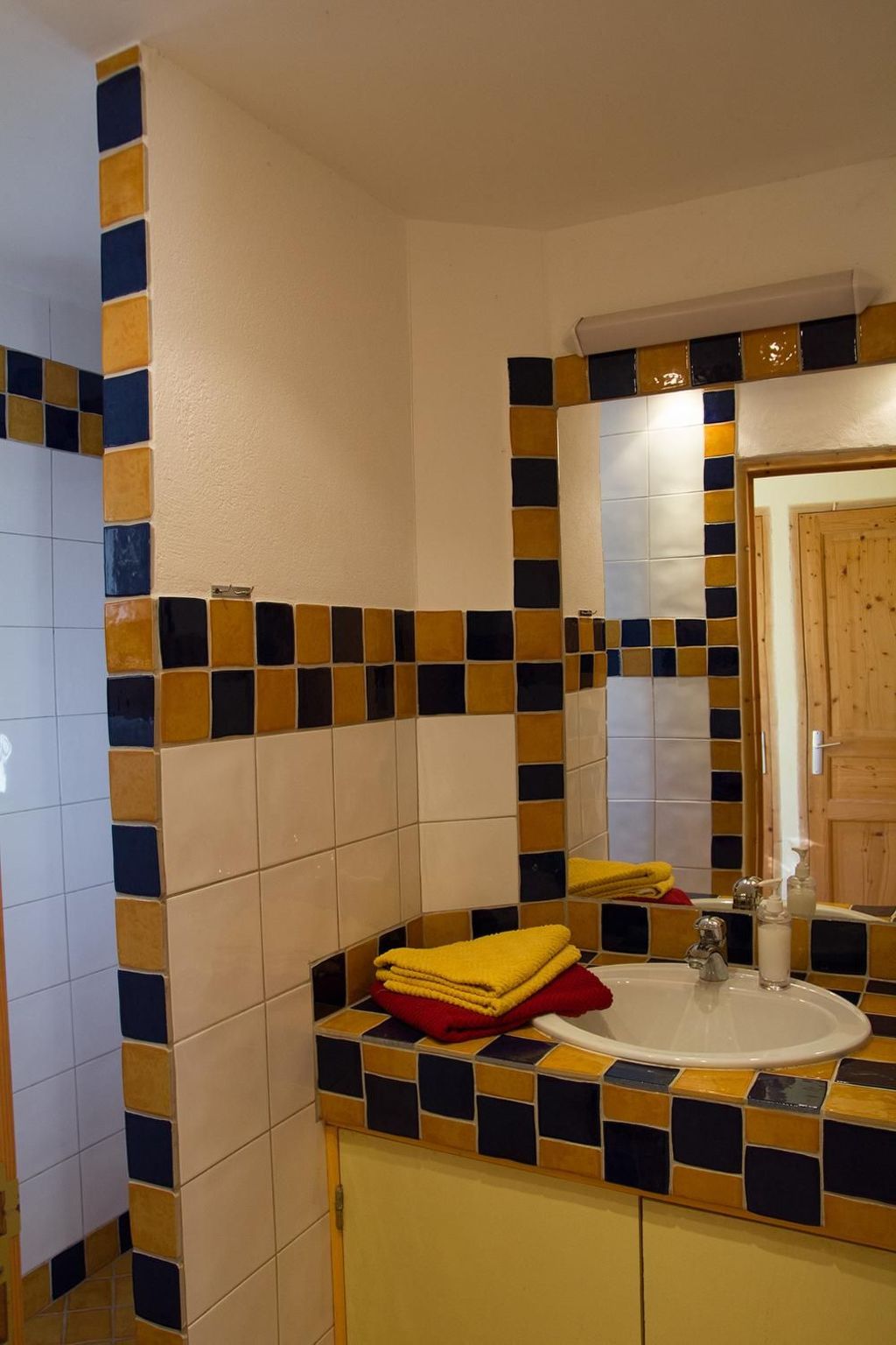 Ruhig gelegenes Ferienhaus, ideal für Bergsport-Binnen