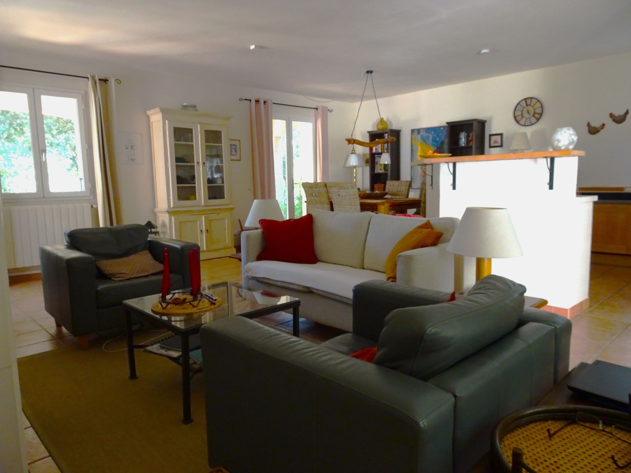 À l'abri du Mistral-Dedans