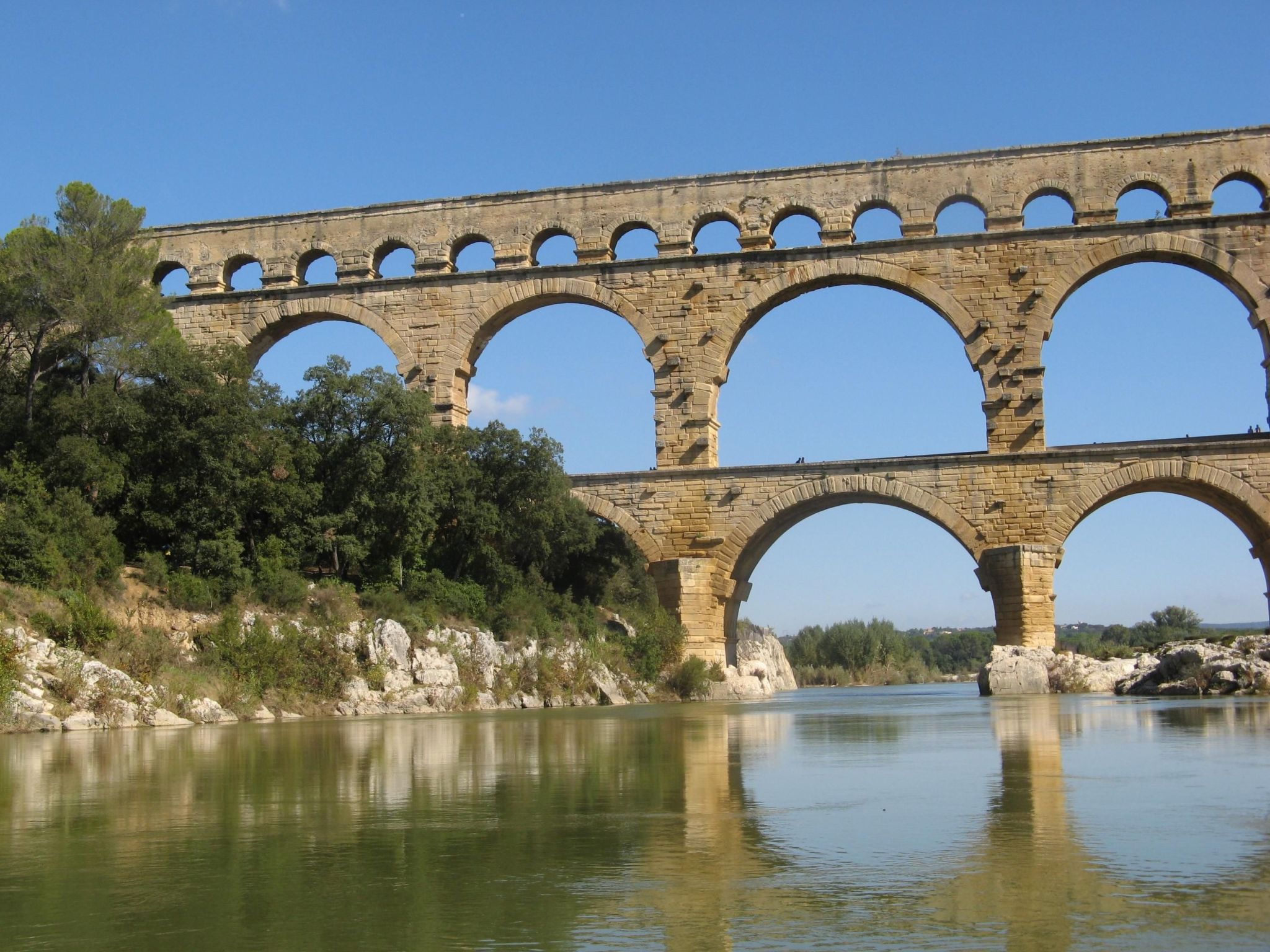 À l'abri du Mistral-Dedans