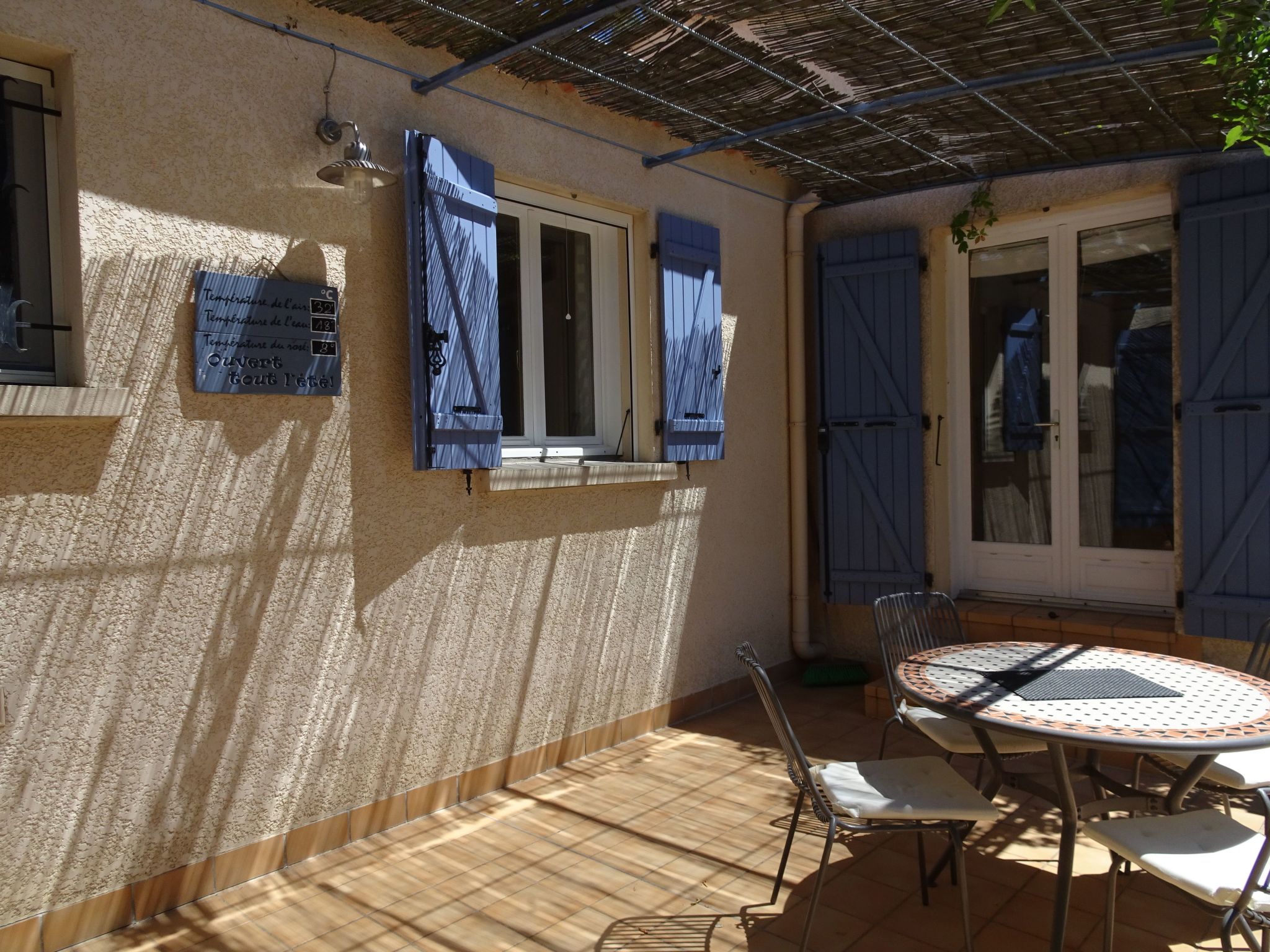 À l'abri du Mistral-Binnen