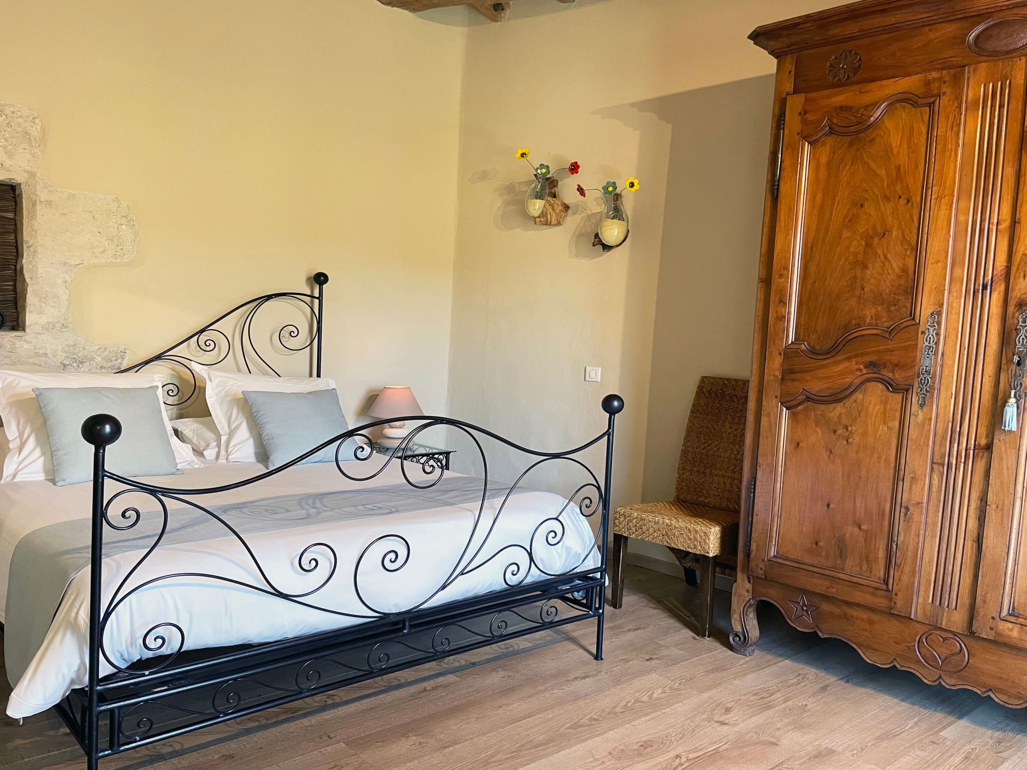 Domäne 'Pavillon Timéo' mit Infinity-Pool