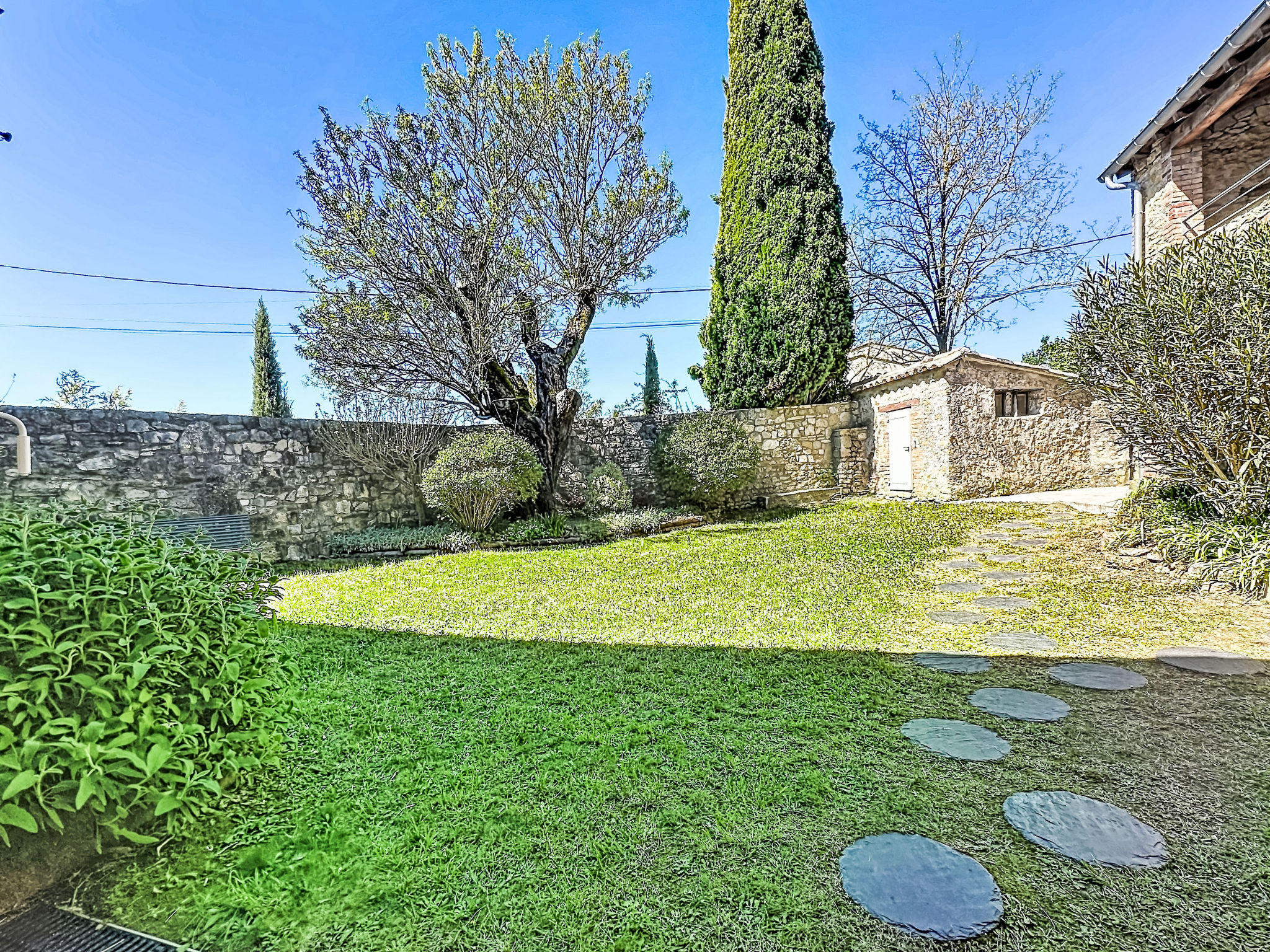 Mas des vignes - Buiten