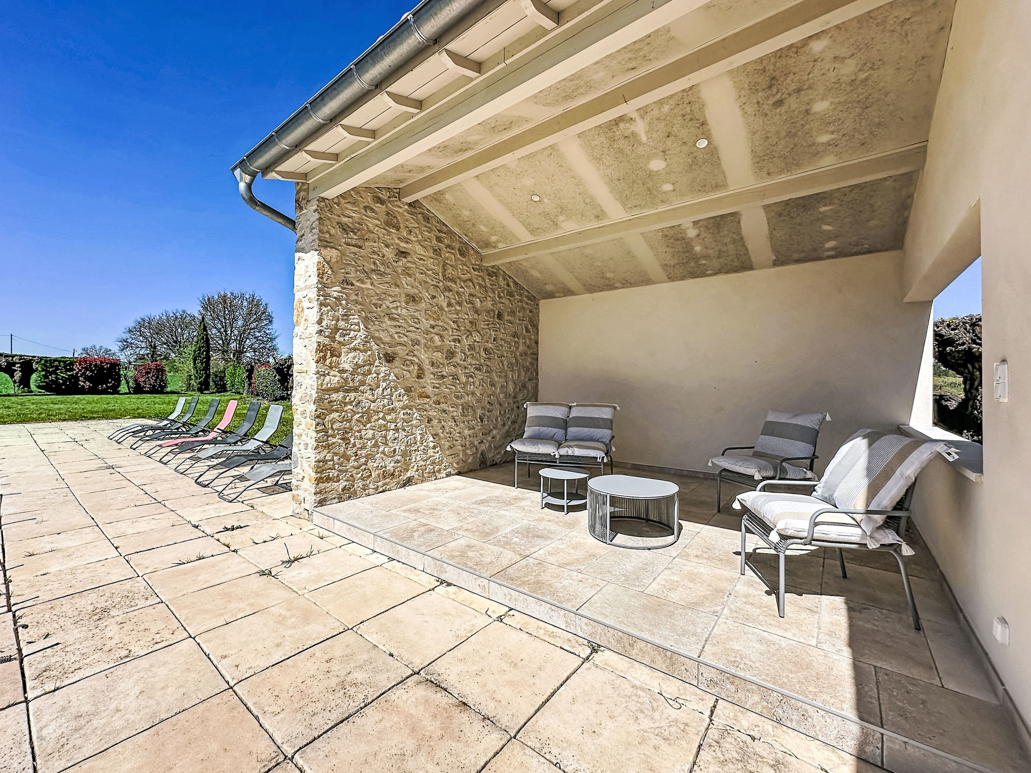 Mas des vignes - Buiten