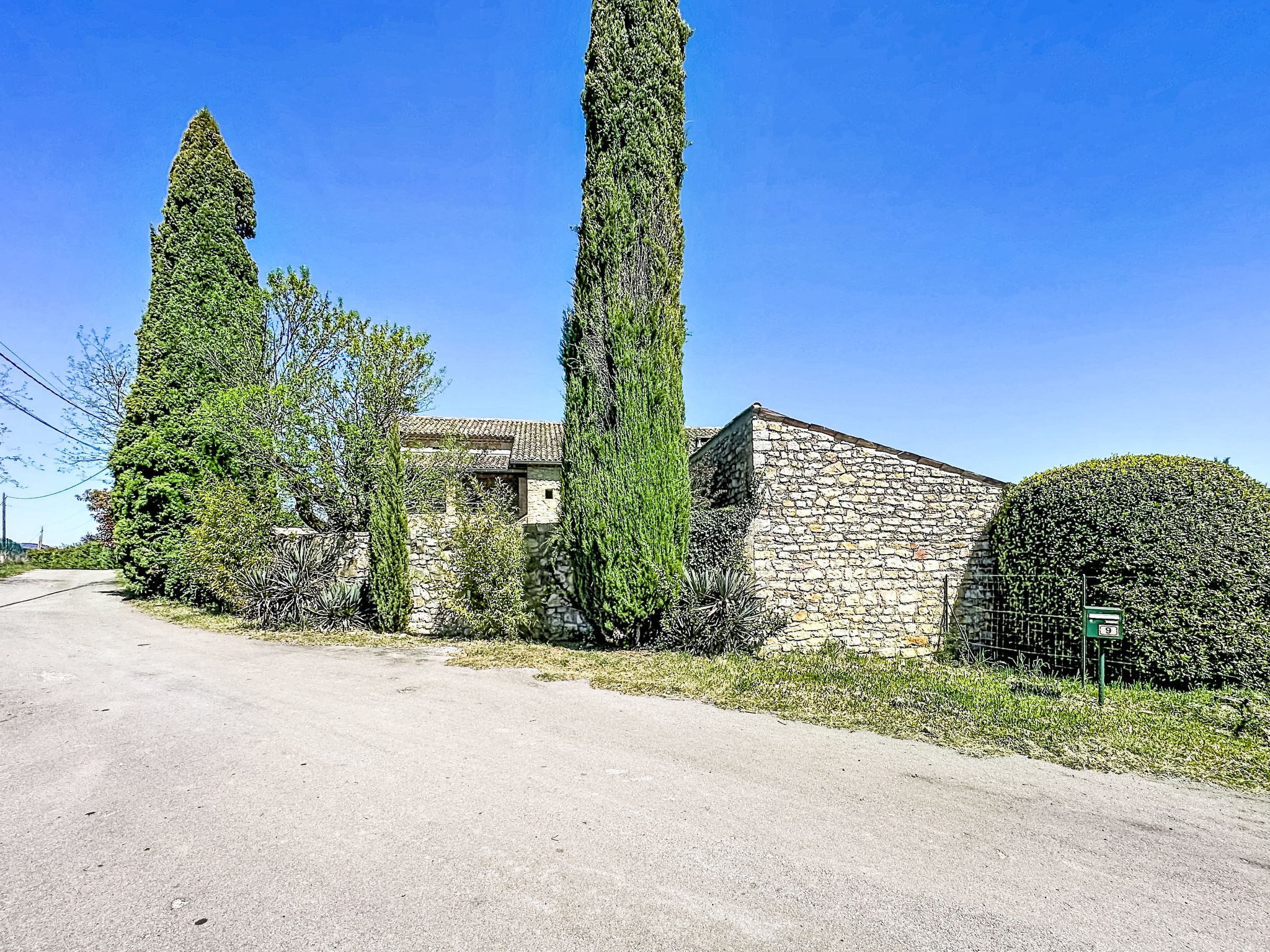 Mas des vignes - Buiten