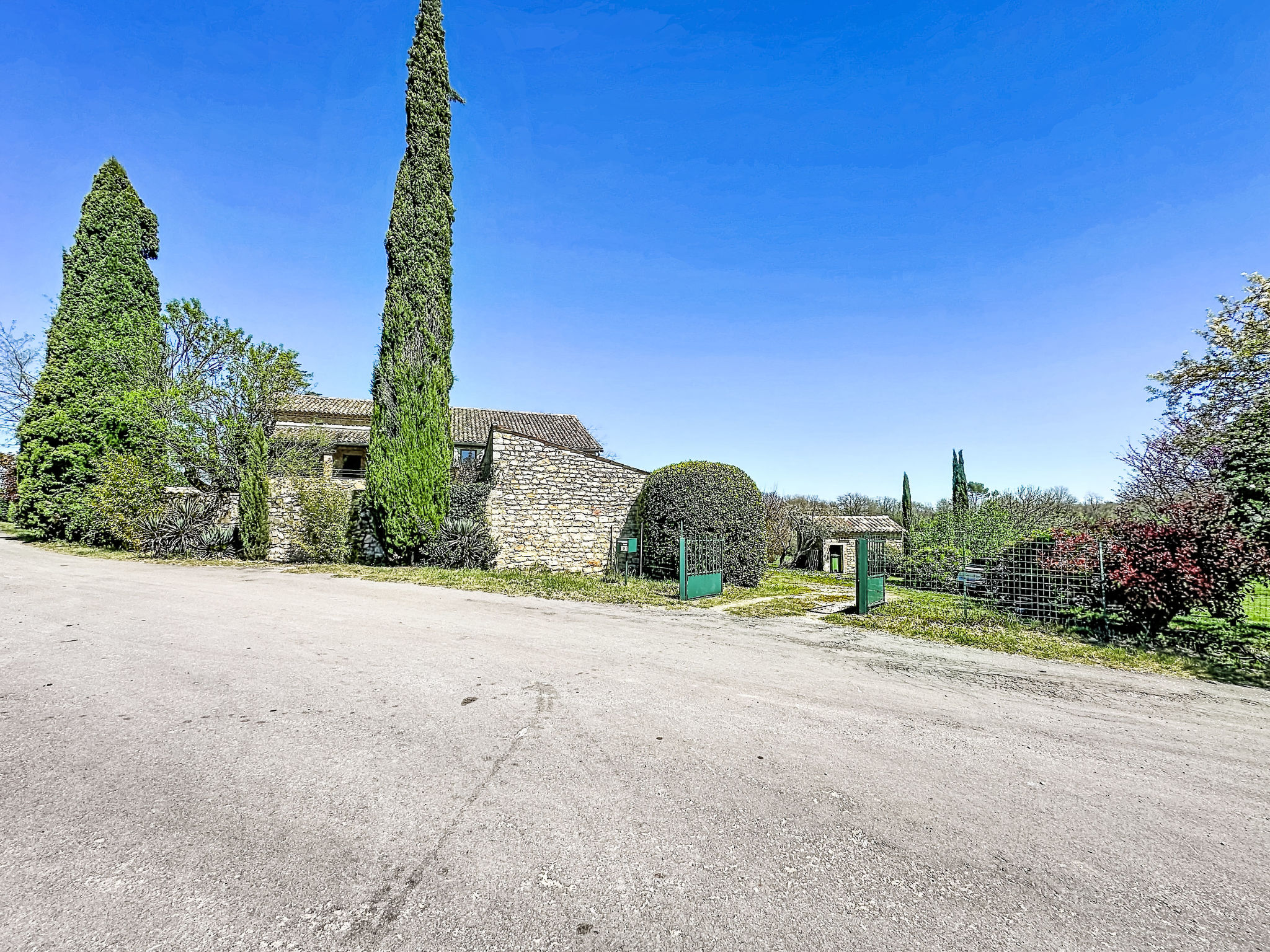 Mas des vignes - Buiten