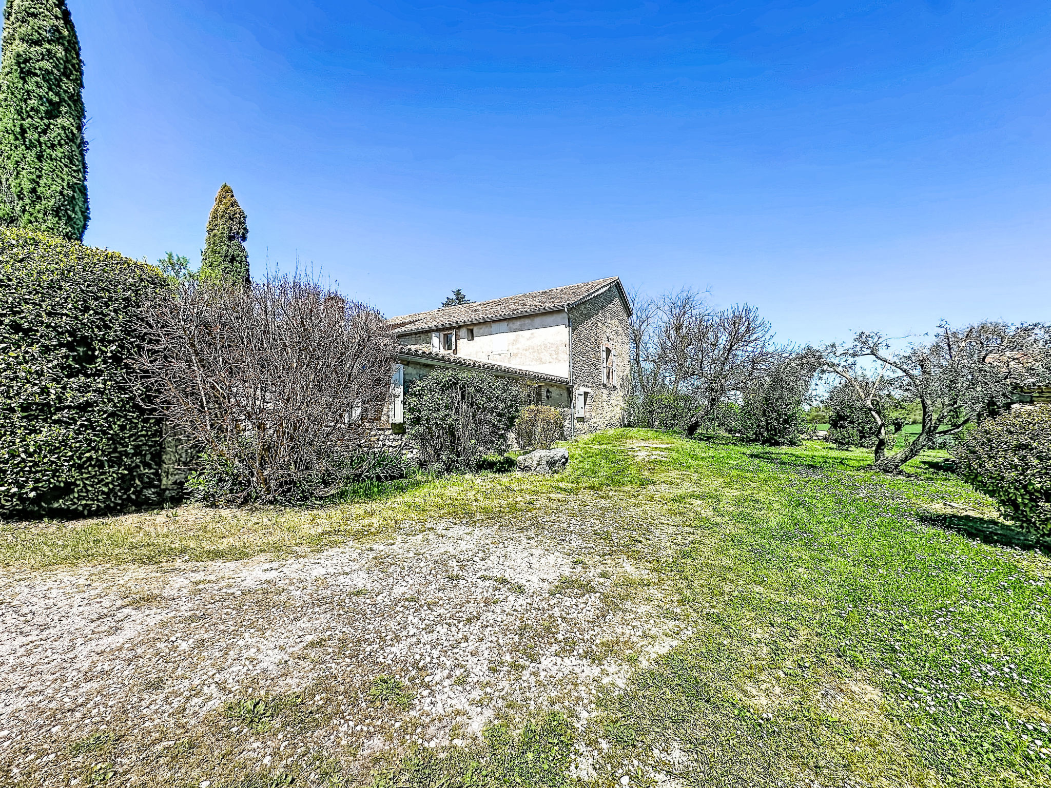 Mas des vignes - Buiten