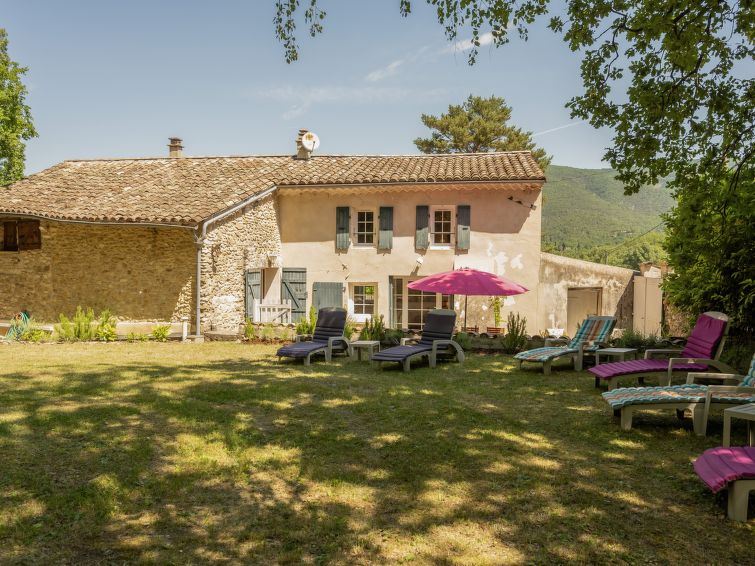 Maison de vacances La Chambaillarde (DLF120)