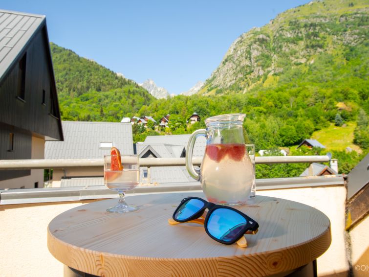 Search and Stay destination Saint-Colomban-des-Villards, Auvergne-Rhône-Alpes - France from AU$ 74. Les Hameaux de la Perrière