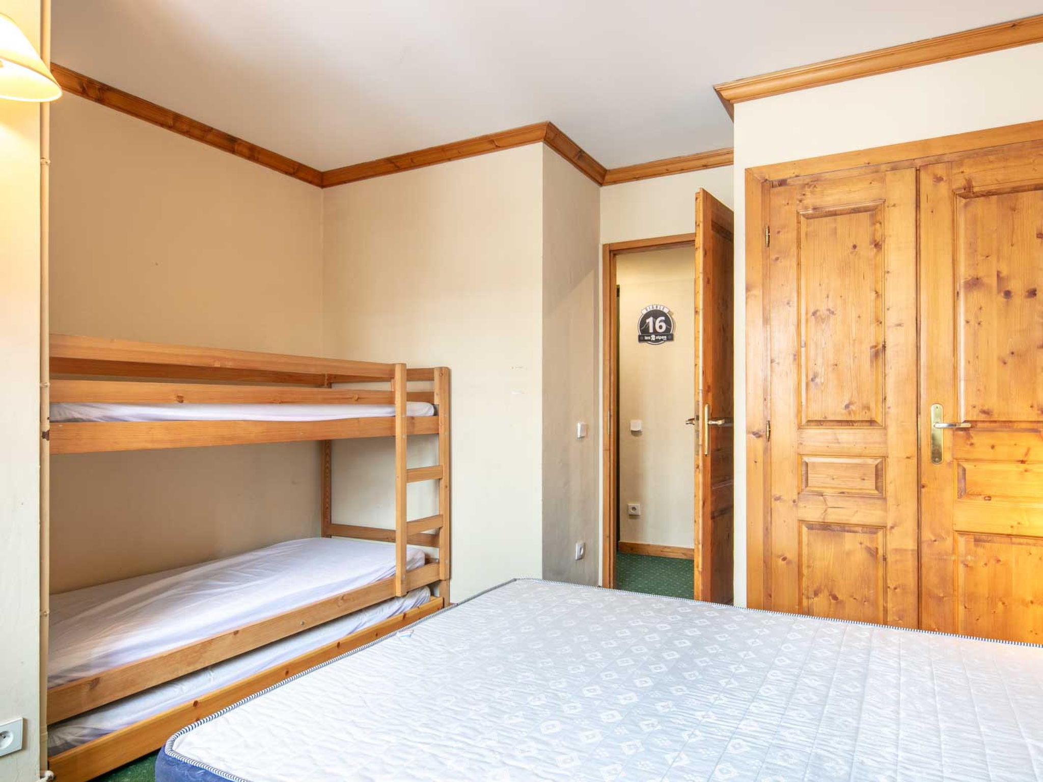 Photo of Alpina Lodge