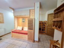Authentiek 8-persoons appartement direct aan de piste in Les Deux Alpes - thumbnail 4