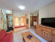Authentiek 8-persoons appartement direct aan de piste in Les Deux Alpes - thumbnail 5