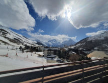 Studio Champamé: direct aan de piste in Les Deux Alpes voor 4 personen - thumbnail 2