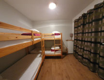 Résidence A: Ruim 8-persoons appartement direct aan de piste in Les Deux Alpes - thumbnail 5