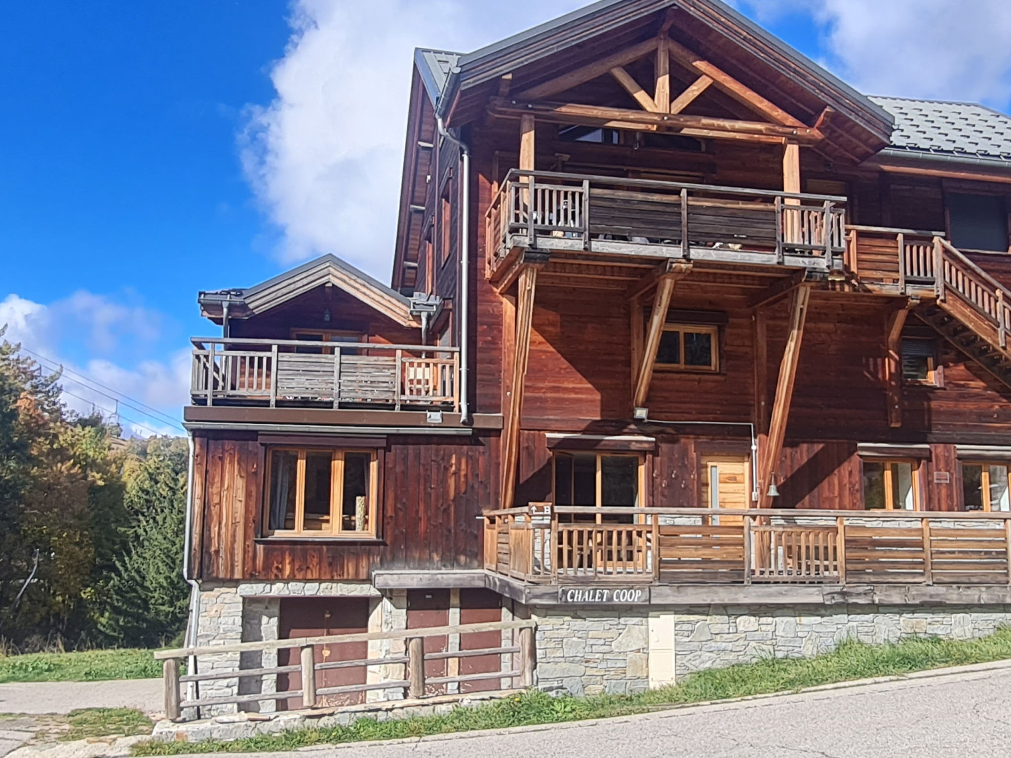 Chalet Coop