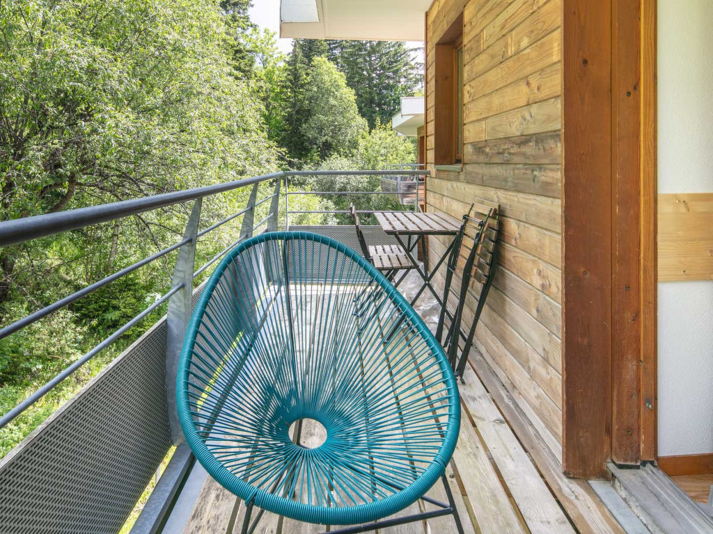 V. DU BACHAT MELEZES C