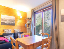 Studio aan de piste in Chamrousse met terras op het zuiden - thumbnail 6