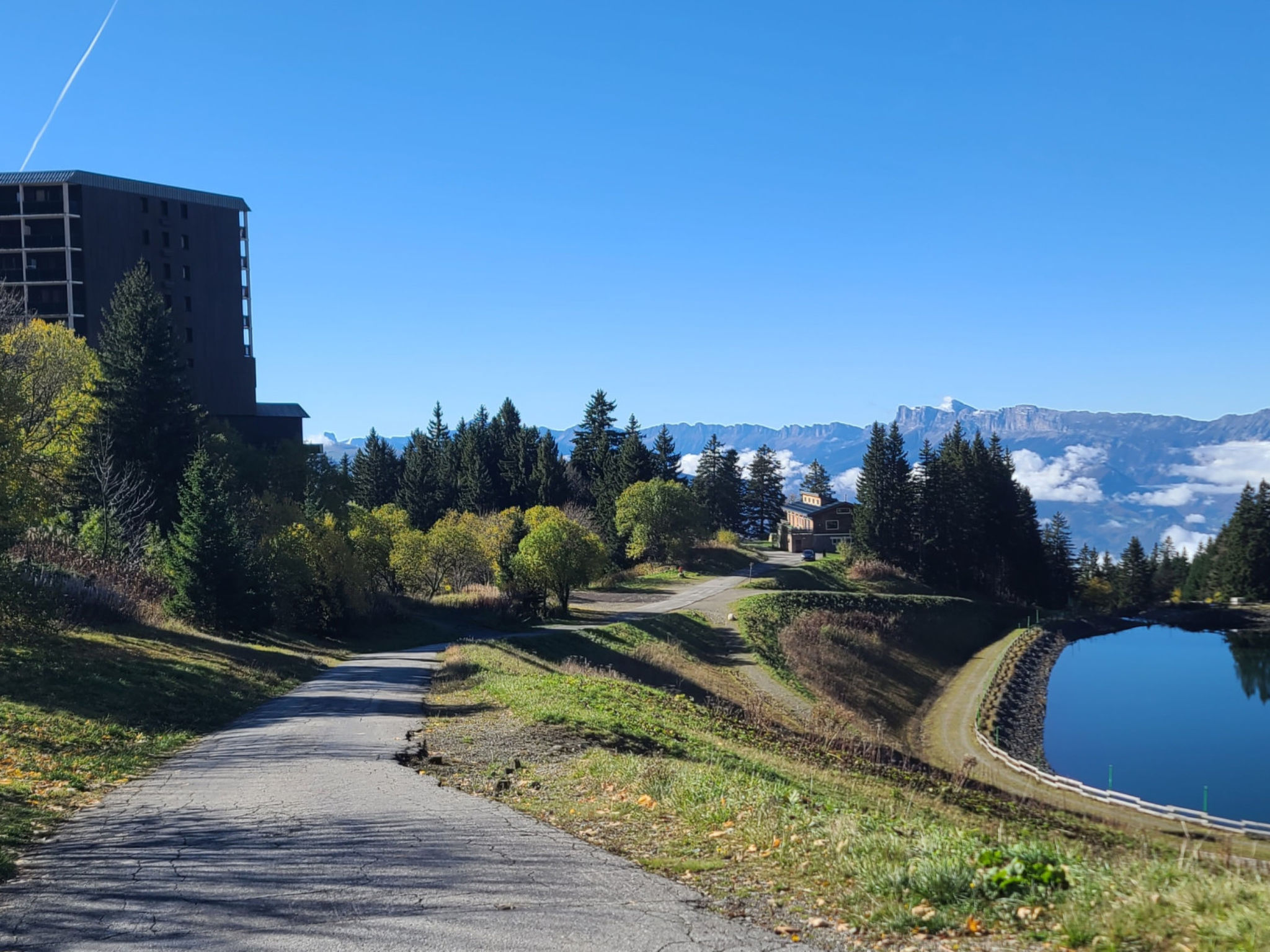 Le Vernon N 406 - ST5-Outside