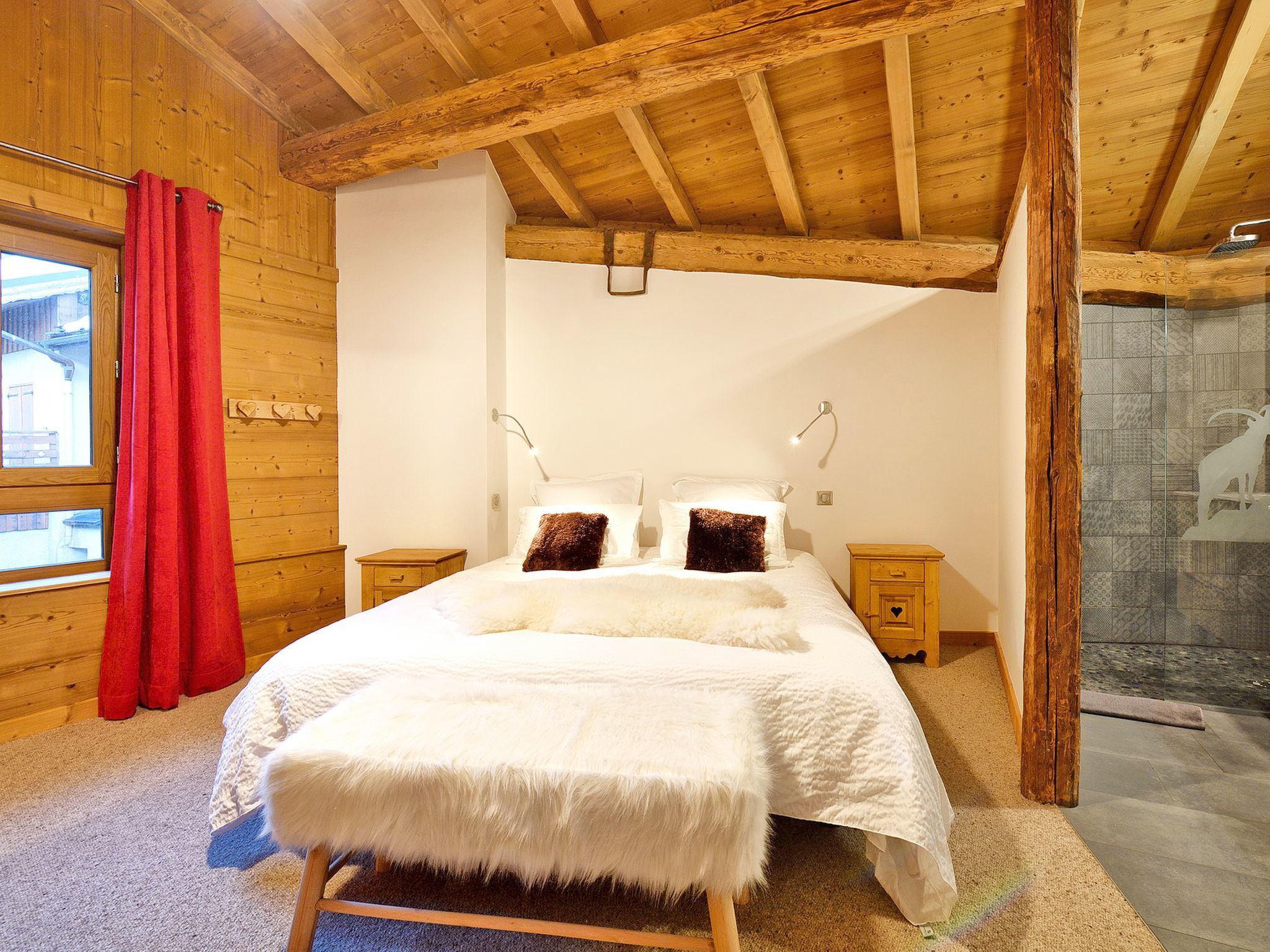Teranga Meribel - Inside