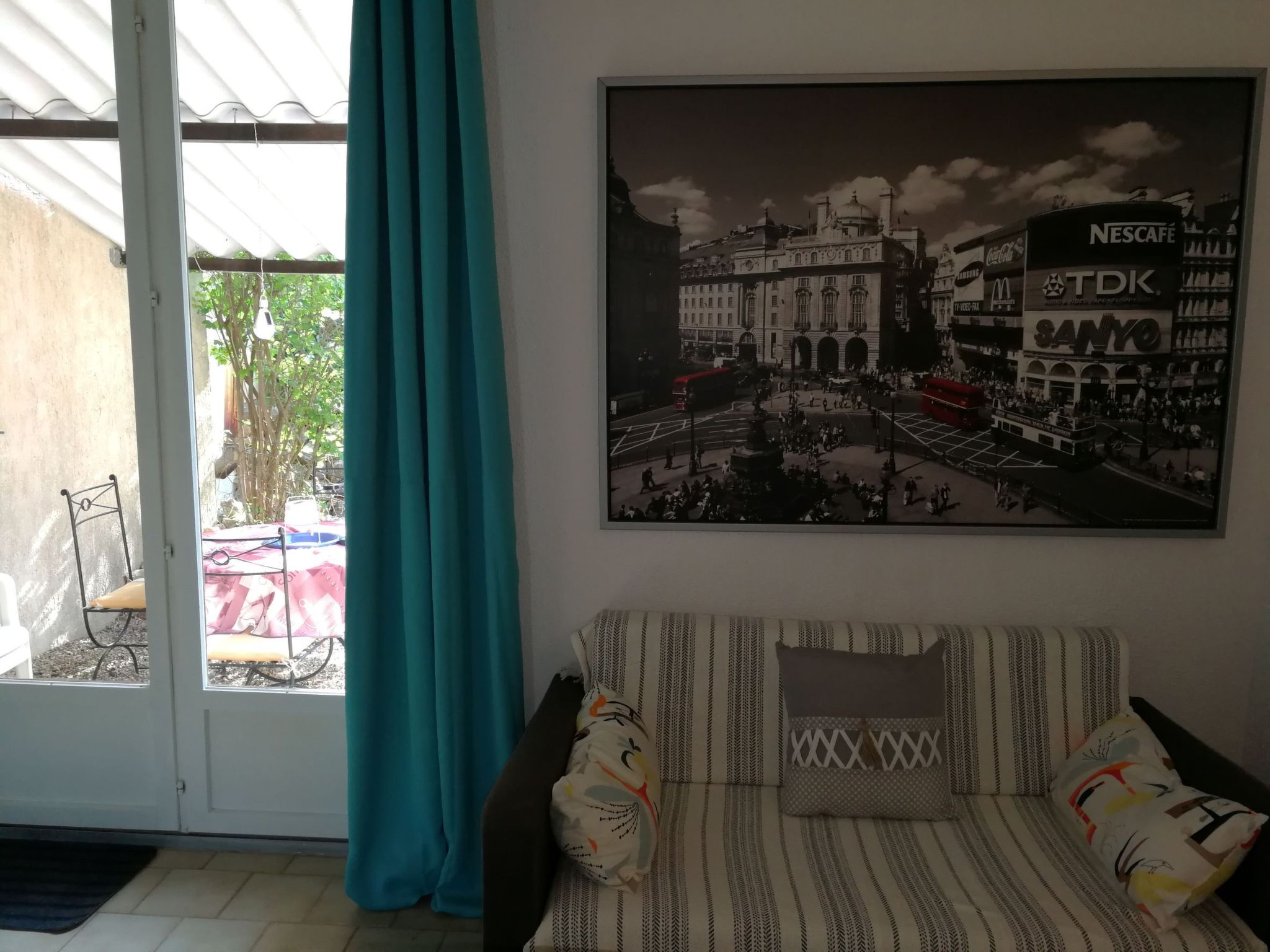 "La Cigale" mit Schwimmbad-Dedans