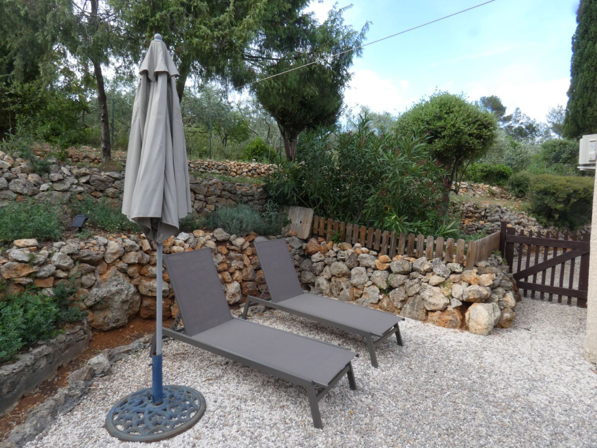 "La Cigale" mit Schwimmbad-Dedans