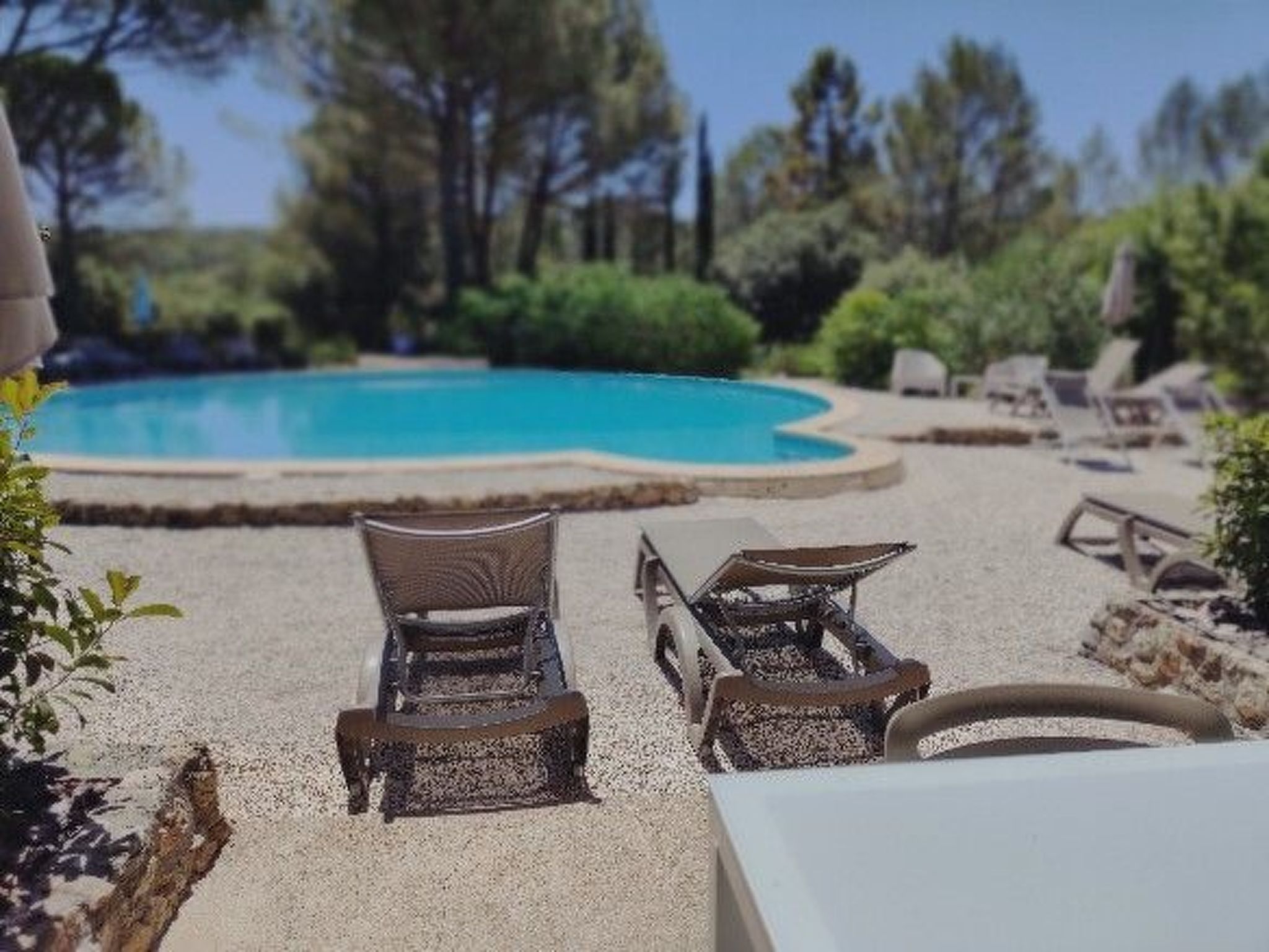 "Cigale" mit Pool-Dedans