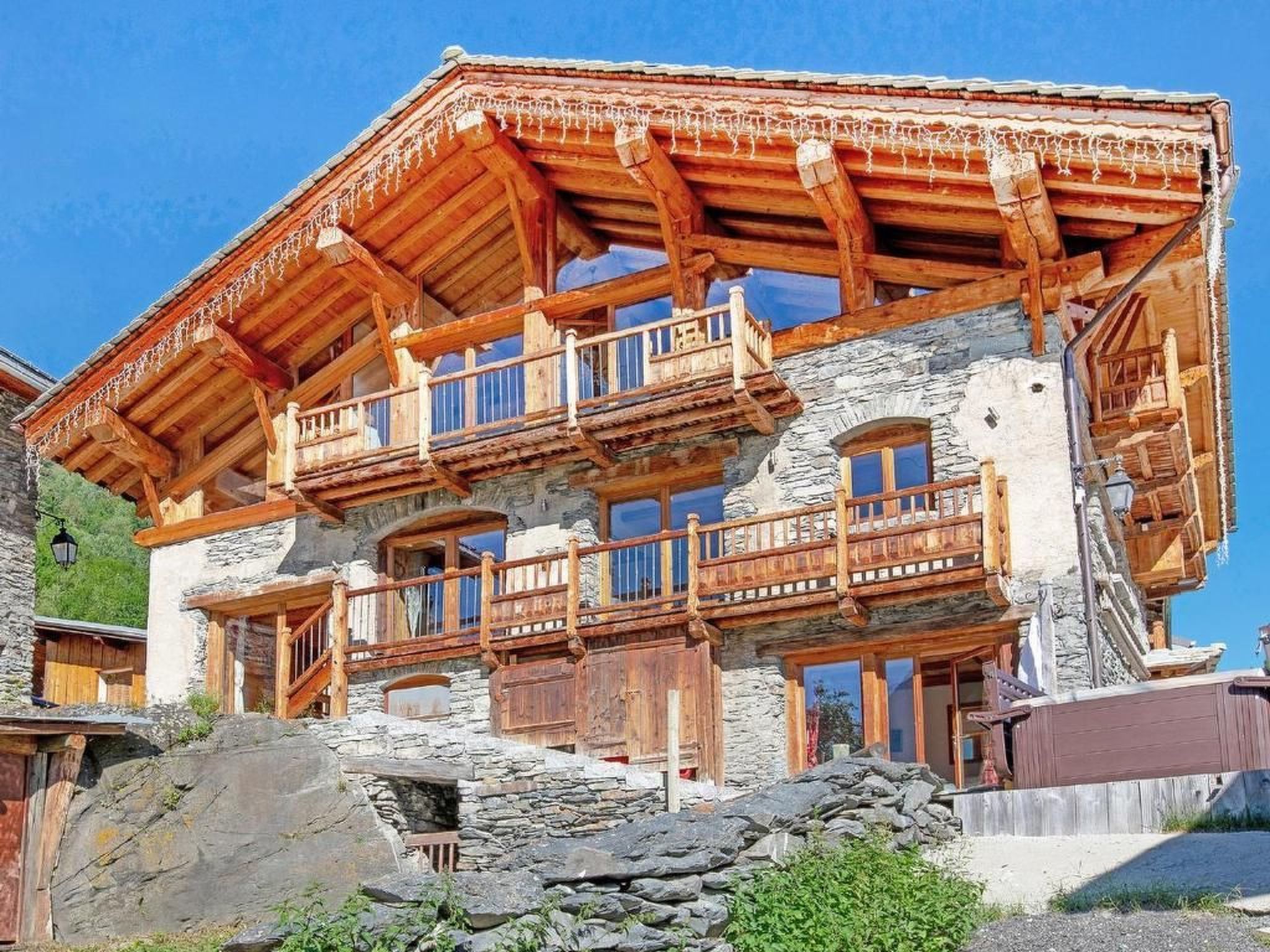Perle des Neiges - Outside