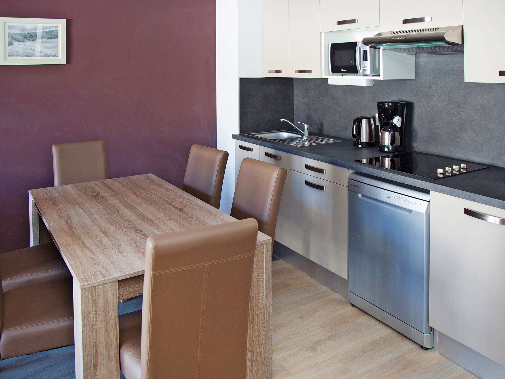 Kitchen / Dining Room