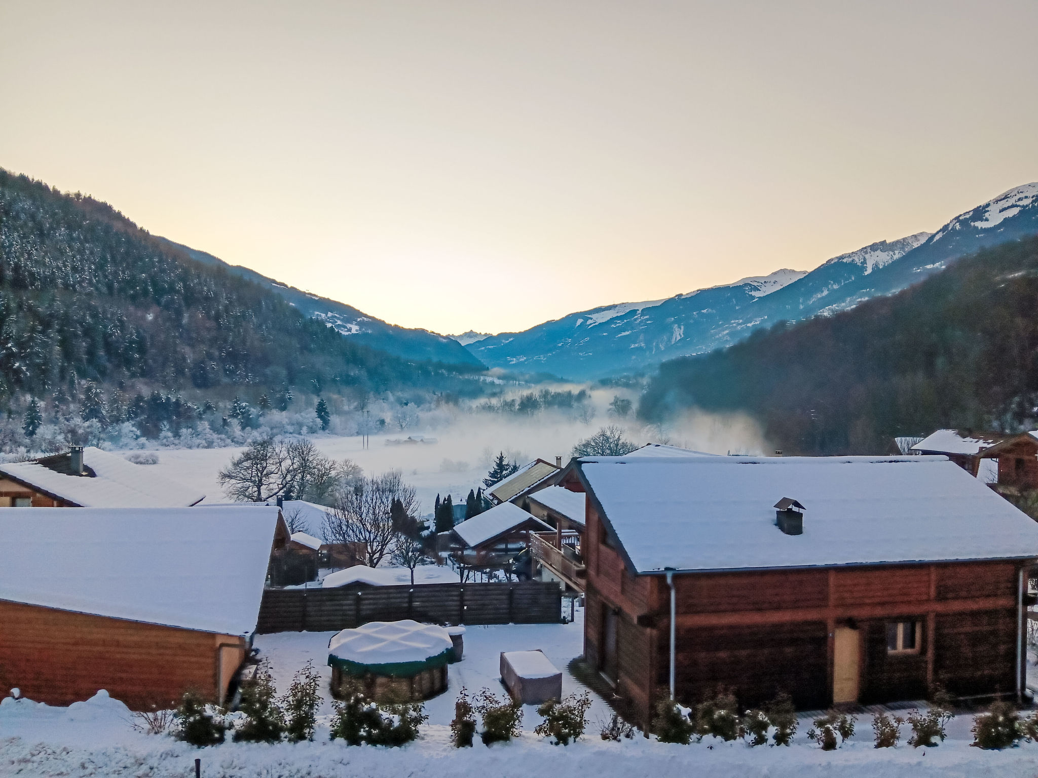 Bellentre Chalet le Pommier 5 - Draußen