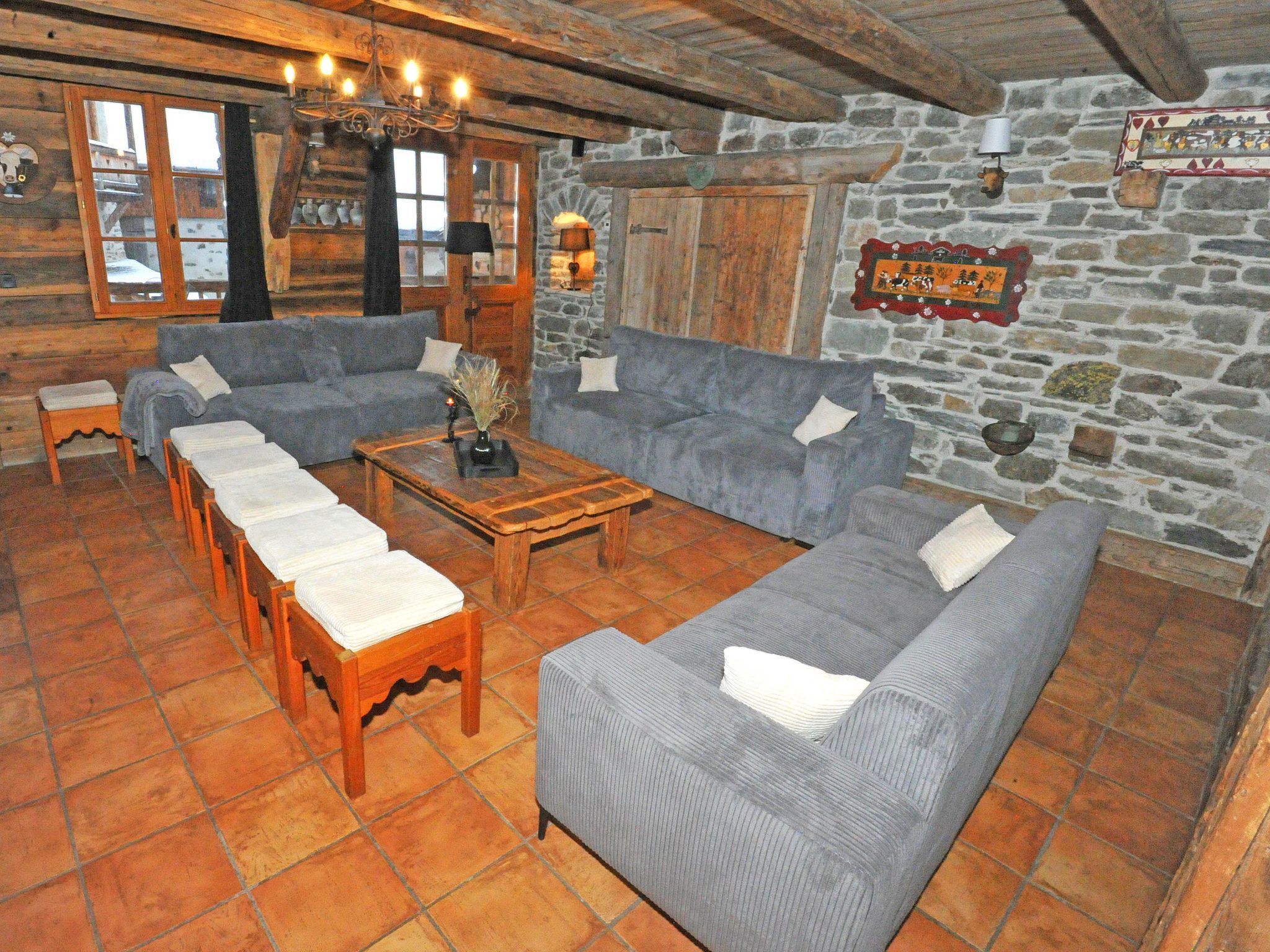 Champagny CPV01 - Dedans