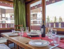 Ski-in, ski-out appartement voor 5 aan de piste in Tignes Lavachet - thumbnail 1