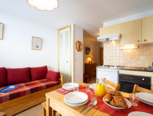 Plein Soleil Tignes: knus appartement direct aan de piste voor 4 personen - thumbnail 2