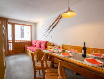 Direct aan de piste: 4-persoons appartement in Tignes Val Claret - thumbnail 1