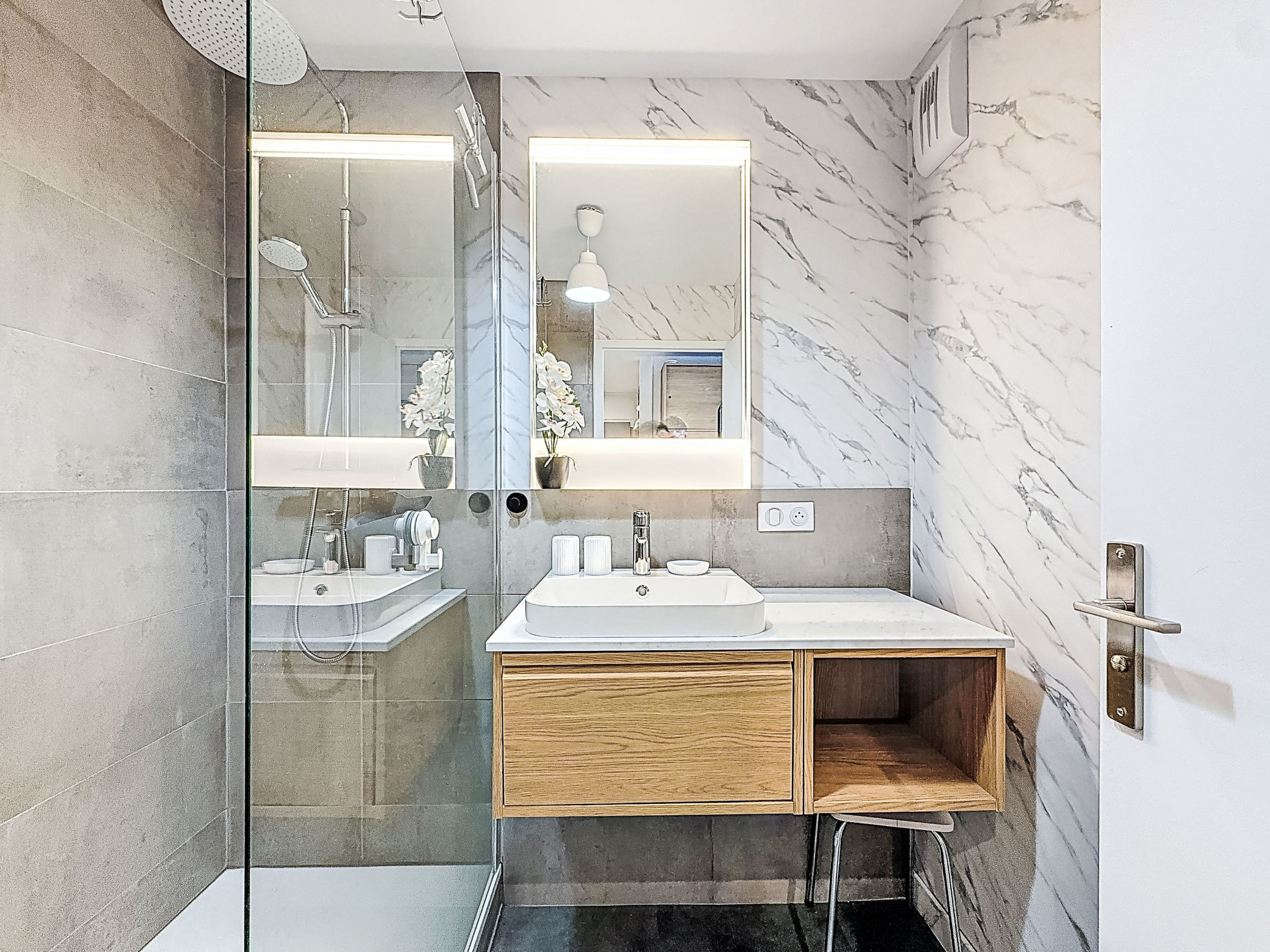 Le Curling B (Val Claret)-Binnen