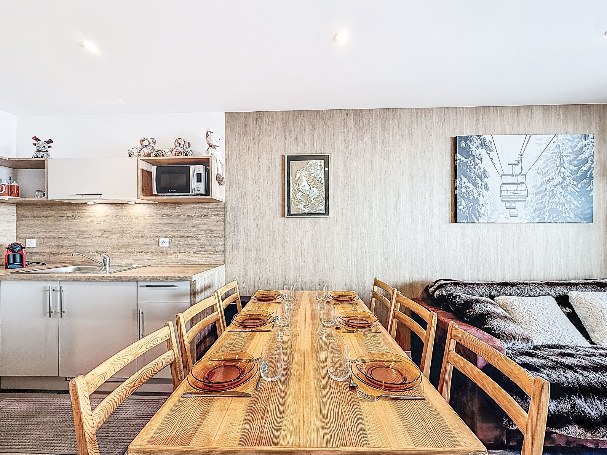 Le Curling B (Val Claret)-Binnen