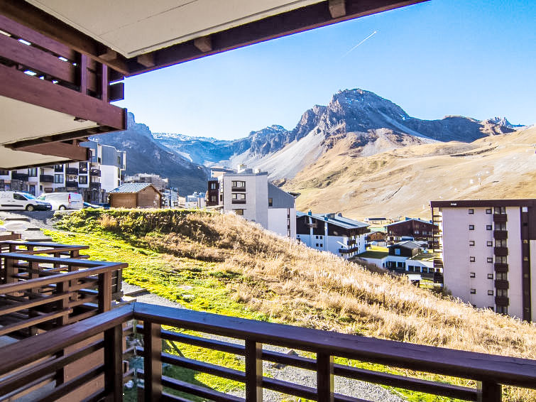 Photo of Le Curling B in Tignes - France