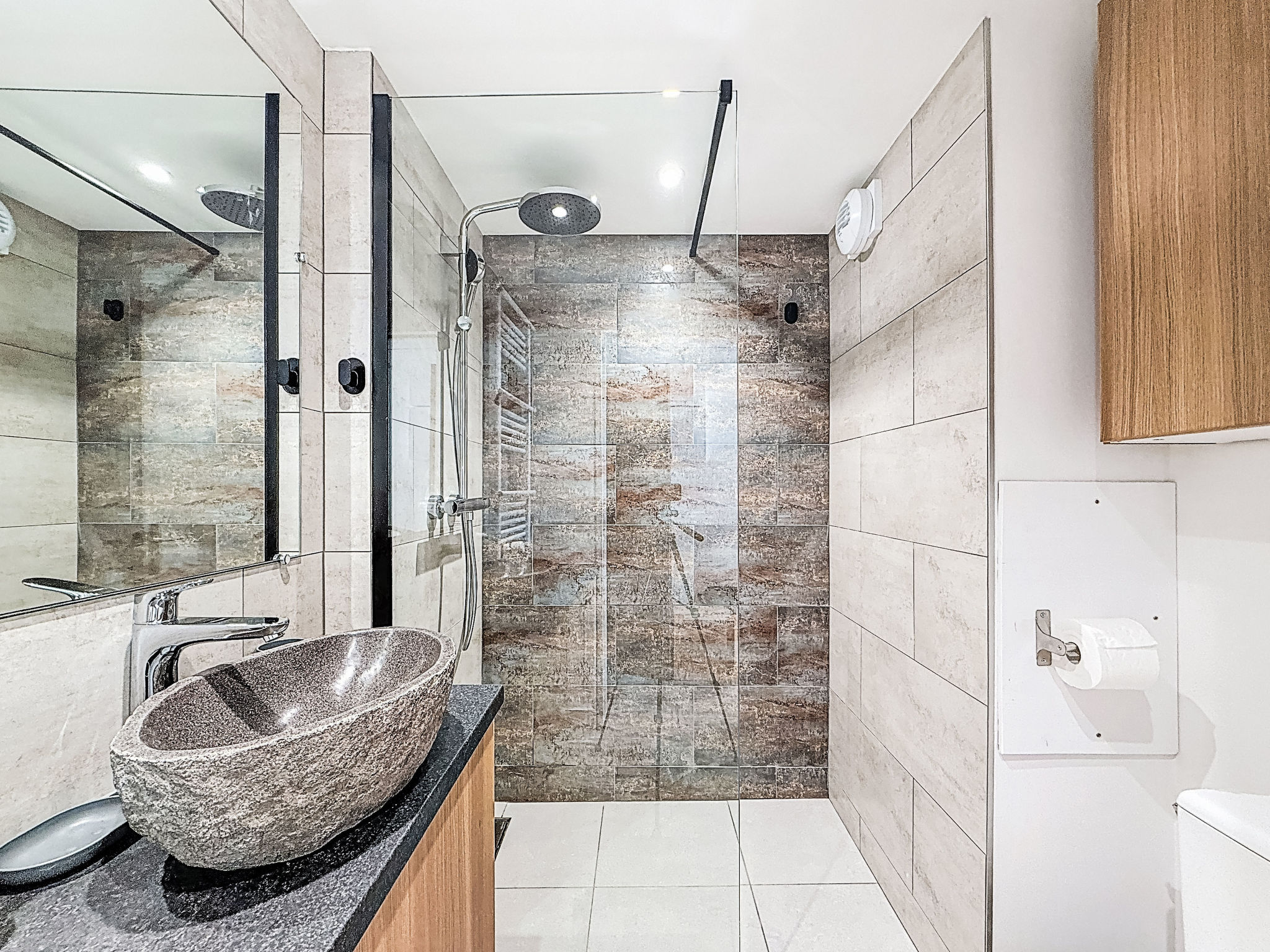 Les Genepis (Val Claret)-Binnen