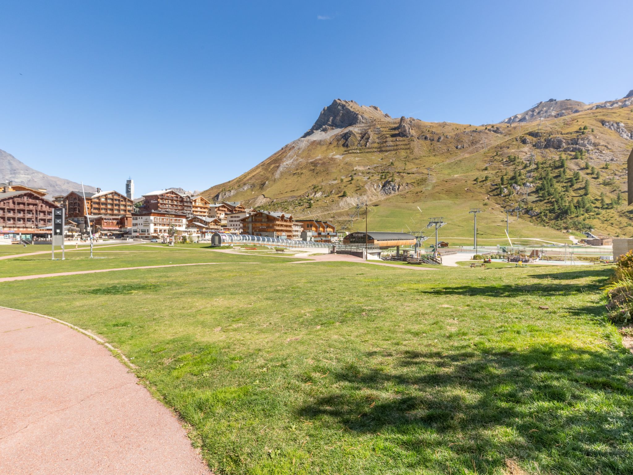 Photo of Palafour (Le Lac)