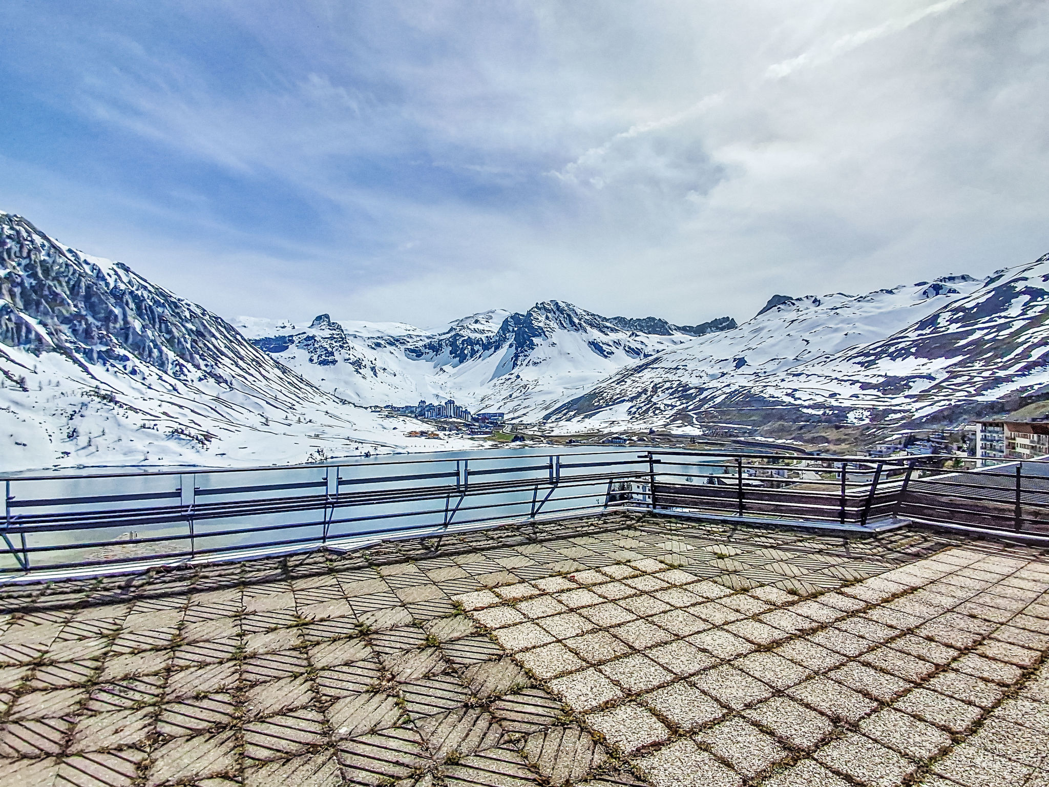 Palafour (Le Lac)-Buiten