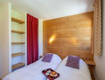 Le Shamrock: Ruim 10-persoons appartement direct aan skipiste & meer in Tignes - thumbnail 4