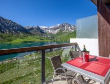 Le Shamrock: Ruim 10-persoons appartement direct aan skipiste & meer in Tignes - thumbnail 5