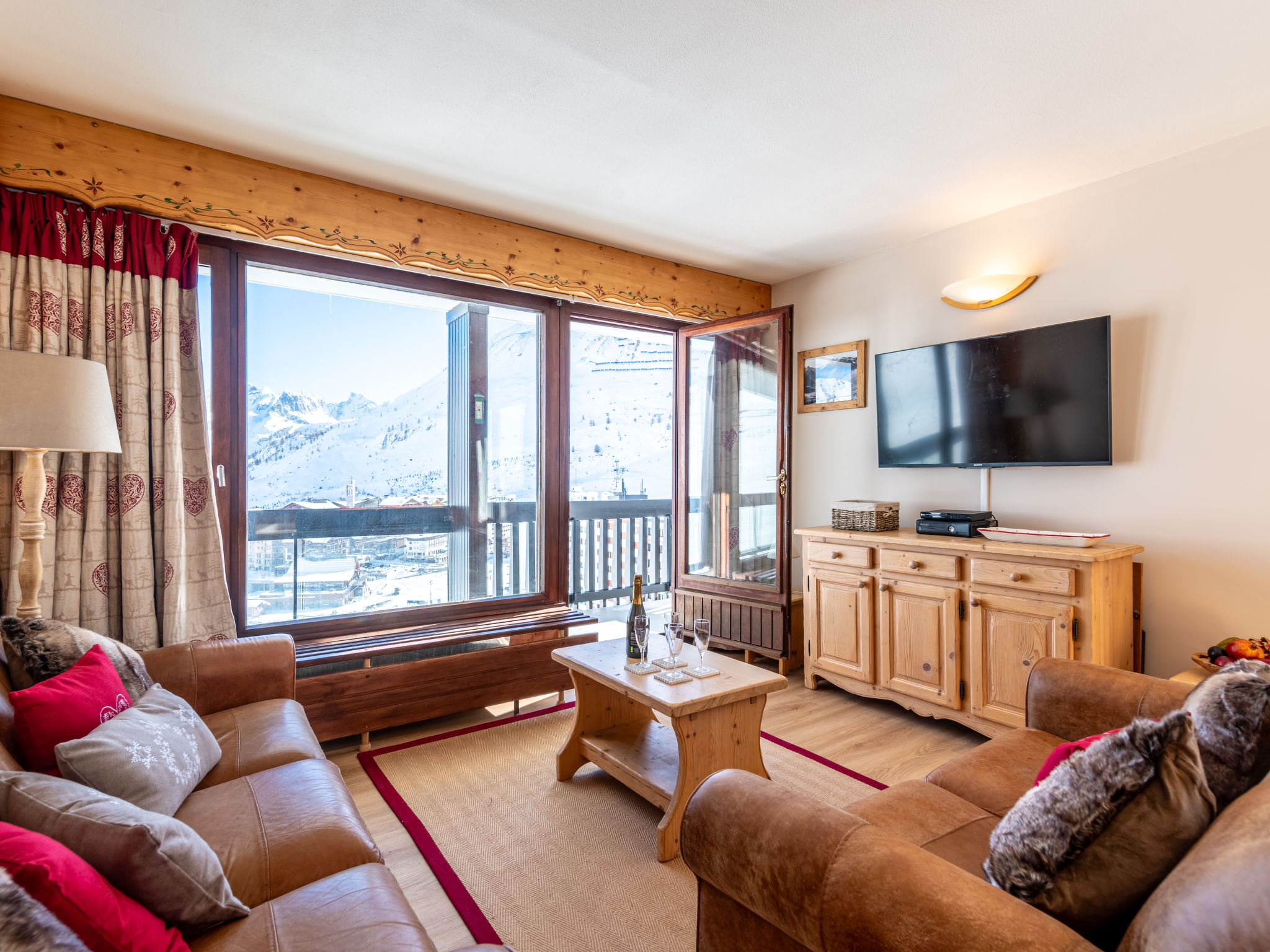 Le Bec Rouge (Le Lac) Apartment in Tignes