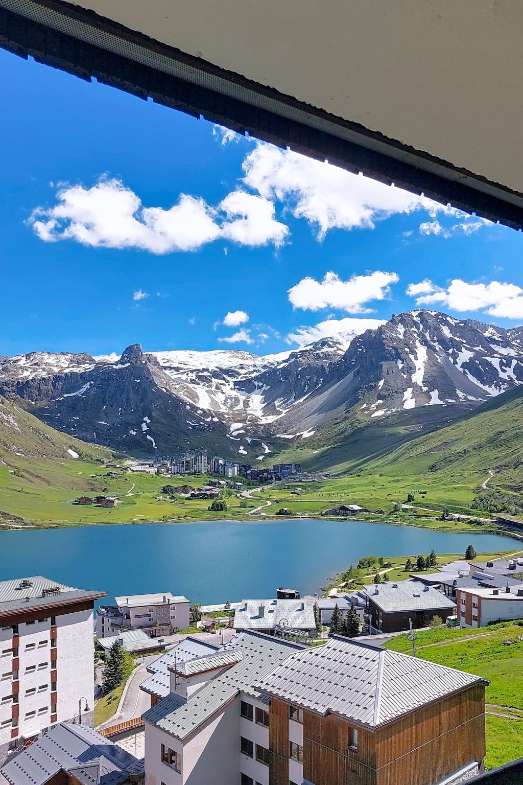 Photo of Le Bec Rouge (Le Lac)