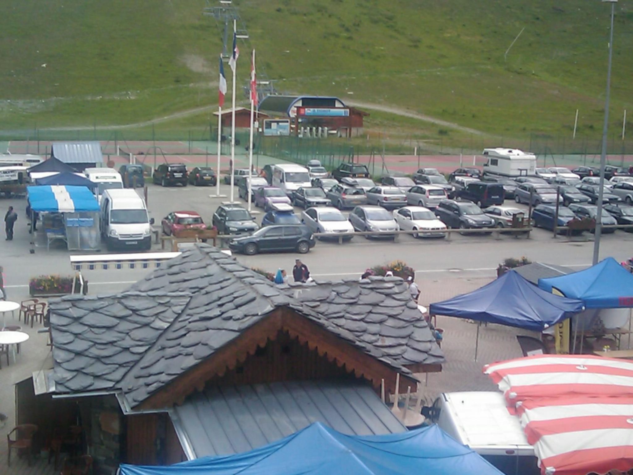 Photo of mit Balkon, im Skigebiet von Killy